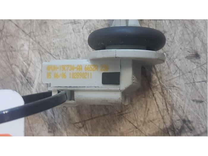 Outside temperature sensor Volvo V50 2.0 D 16V 102890211 VISTEON
