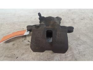 Used Front brake calliper, left Daihatsu Terios (J2) Price € 45,00 Margin scheme offered by Autodemontagebedrijf Smit