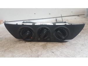 Used Heater control panel Volkswagen Polo IV (9N1/2/3) 1.4 16V 75 Price € 20,00 Margin scheme offered by Autodemontagebedrijf Smit