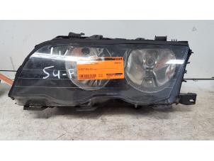 Used Headlight, left BMW 3 serie (E46/4) 320i 24V Price € 30,00 Margin scheme offered by Autodemontagebedrijf Smit