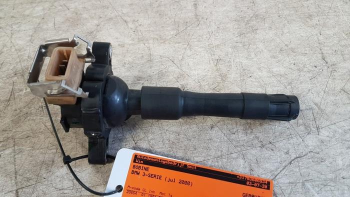 Usagé Bobine BMW 3 serie (E46/4) 320i 24V Prix € 10,00 Règlement à la marge proposé par Autodemontagebedrijf Smit