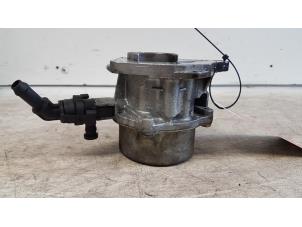 Used Vacuum pump (diesel) Nissan Micra (K12) 1.5 dCi 65 Price € 35,00 Margin scheme offered by Autodemontagebedrijf Smit