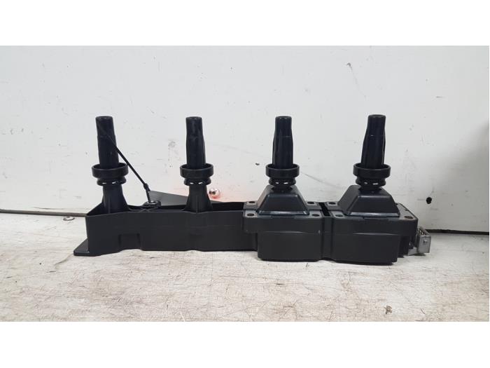 Ignition coil from a Peugeot 307 SW (3H) 1.6 16V 2003