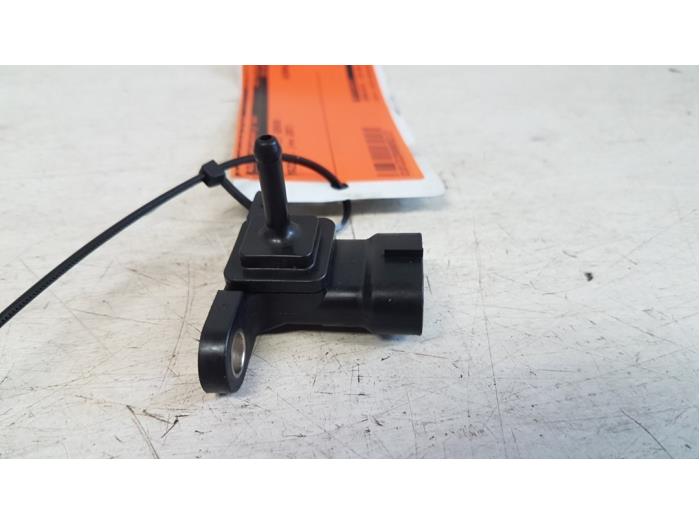 Begagnade Luftkvalitetssensor Mazda 5 (CR19) 2.0 CiDT 16V High Power Pris € 15,00 Marginaltabell erbjuds av Autodemontagebedrijf Smit