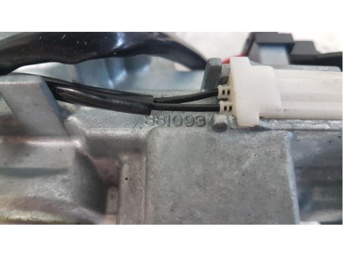 Ignition lock + computer from a Daihatsu Cuore (L251/271/276)  2003