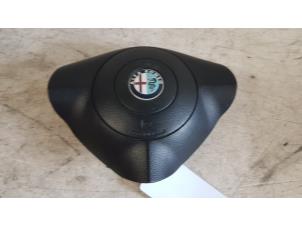 Usados Airbag izquierda (volante) Alfa Romeo GT (937) 2.0 JTS 16V Precio € 30,00 Norma de margen ofrecido por Autodemontagebedrijf Smit