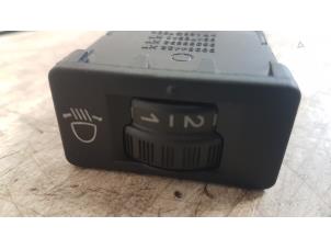 Used AIH headlight switch Peugeot Partner Tepee (7A/B/C/D/E/F/G/J/P/S) 1.6 HDiF 90 16V Phase 1 Price € 5,00 Margin scheme offered by Autodemontagebedrijf Smit