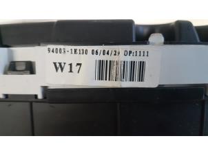 Ignition lock + computer from a Hyundai Accent 1.4i 16V 2006