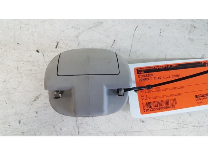 Usagé Divers Renault Clio III (BR/CR) 1.2 16V 75 Prix sur demande proposé par Autodemontagebedrijf Smit