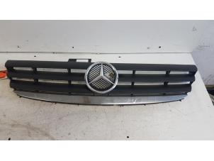 Used Grille Mercedes A (W169) 1.7 A-170 5-Drs. Price on request offered by Autodemontagebedrijf Smit
