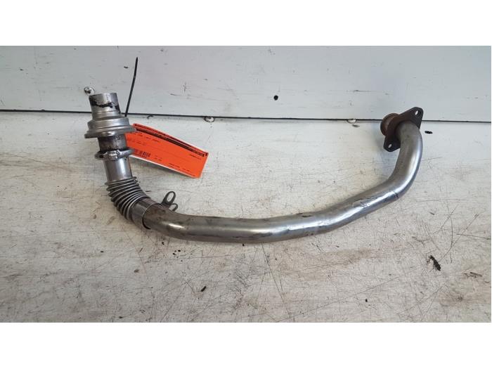 Gebrauchte AGR Rohr Volvo V50 (MW) 2.0 D 16V Preis € 20,00 Margenregelung angeboten von Autodemontagebedrijf Smit