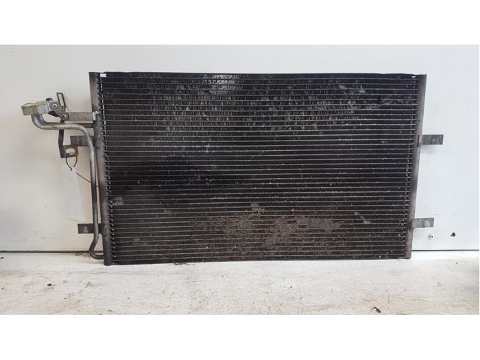 Begagnade AC-radiator Volvo V50 (MW) 2.0 D 16V Pris € 20,00 Marginaltabell erbjuds av Autodemontagebedrijf Smit