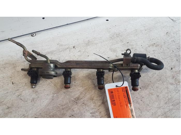 Usagé Système d'injection Honda Stream I (RN) 1.7 16V VTEC Prix € 45,00 Règlement à la marge proposé par Autodemontagebedrijf Smit