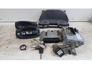 Used Ignition lock + computer Peugeot Bipper (AA) 1.4 HDi Price on request offered by Autodemontagebedrijf Smit