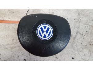 Usagé Airbag gauche (volant) Volkswagen Polo IV (9N1/2/3) 1.9 SDI Prix € 30,00 Règlement à la marge proposé par Autodemontagebedrijf Smit