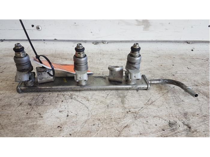 Usagé Système d'injection Mitsubishi Colt (Z2/Z3) 1.1 12V Prix € 20,00 Règlement à la marge proposé par Autodemontagebedrijf Smit