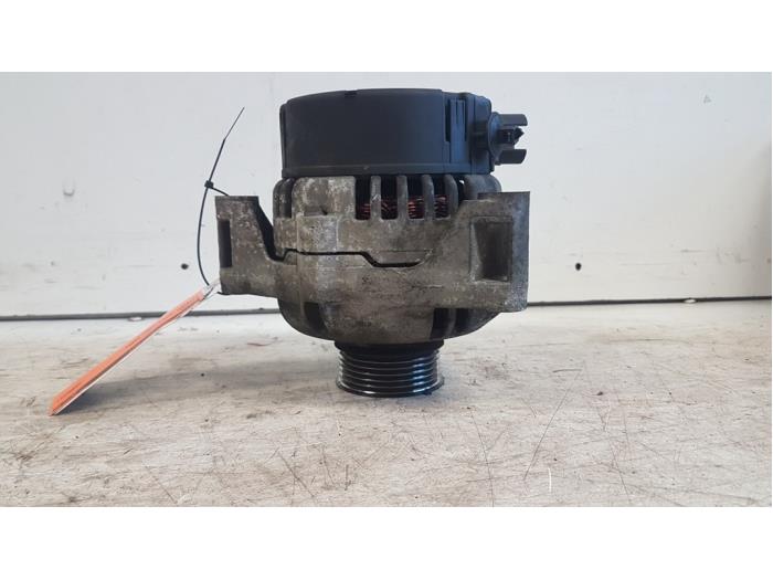 Begagnade Dynamo Citroen Jumpy (U64) 1.9TD Pris € 30,00 Marginaltabell erbjuds av Autodemontagebedrijf Smit