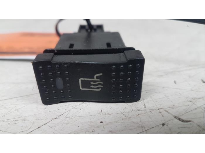 Mirror switch from a Iveco New Daily IV 35C12V, 35C12V/P, 35S12V, 35S12V/P 2007