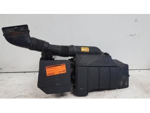 Used Air box Mercedes Vaneo (W414) Price on request offered by Autodemontagebedrijf Smit