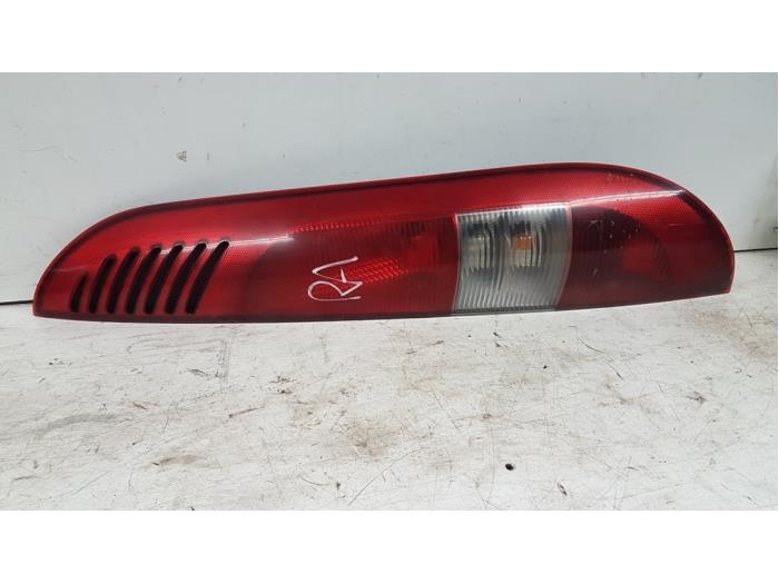 Taillight, right from a Mercedes-Benz Vaneo (W414)  2003