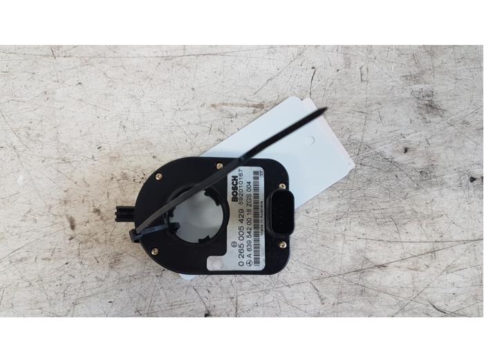 Begagnade Styrvinkelsensor Mercedes Viano (639) 2.2 CDI 16V Pris € 5,00 Marginaltabell erbjuds av Autodemontagebedrijf Smit