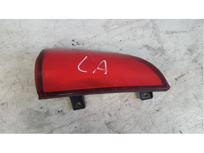 Rear light reflector
