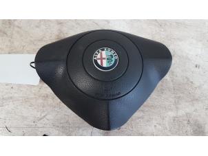 Używane Poduszka powietrzna lewa (kierownica) Alfa Romeo GT (937) 1.9 JTD 16V Multijet Cena € 25,00 Procedura marży oferowane przez Autodemontagebedrijf Smit