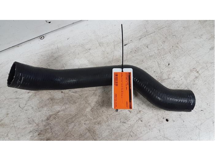 Gebrauchte Intercooler Schlauch Alfa Romeo GT (937) 1.9 JTD 16V Multijet Preis auf Anfrage angeboten von Autodemontagebedrijf Smit