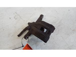 Used Rear brake calliper, left Chevrolet Lacetti (KLAN) 1.8 16V Price € 35,00 Margin scheme offered by Autodemontagebedrijf Smit