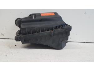 Used Air box Opel Astra H (L48) 1.6 16V Twinport Price € 10,00 Margin scheme offered by Autodemontagebedrijf Smit