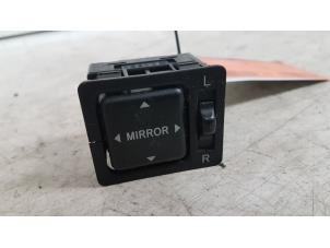 Gebrauchte Spiegel Schalter Daihatsu Terios (J1) 1.3 16V DVVT 4x2 Preis € 10,00 Margenregelung angeboten von Autodemontagebedrijf Smit