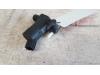 Windscreen washer pump from a Ford Focus C-Max 1.8 16V 2004