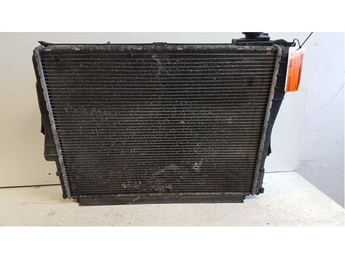 Cooling set from a BMW 3 serie Compact (E46/5) 316ti 16V 2003