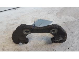 Used Front brake calliperholder, left Mazda 3 (BK12) 1.6 CiTD 16V Price € 15,00 Margin scheme offered by Autodemontagebedrijf Smit