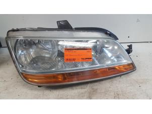 Used Headlight, right Fiat Idea (350AX) 1.4 16V Price € 70,00 Margin scheme offered by Autodemontagebedrijf Smit