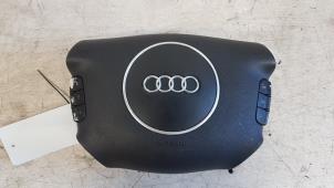Usados Airbag izquierda (volante) Audi A4 (B6) 2.0 20V Precio € 30,00 Norma de margen ofrecido por Autodemontagebedrijf Smit