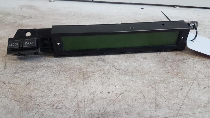Begagnade Innerdisplay Mazda 5 (CR19) 2.0i 16V Pris € 15,00 Marginaltabell erbjuds av Autodemontagebedrijf Smit