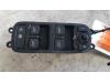 Multi-functional window switch from a Volvo S40 (MS), 2004 / 2012 2.0 D 16V, Saloon, 4-dr, Diesel, 1.998cc, 100kW (136pk), FWD, D4204T, 2004-01 / 2010-12, MS75 2004