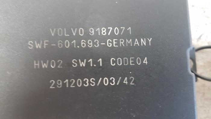 Module PDC d'un Volvo S40 (MS) 2.0 D 16V 2004