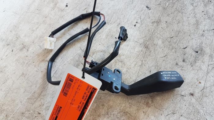 Commande régulateur de vitesse
