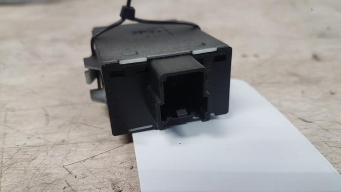 Seat heating module from a Ford Focus 2005