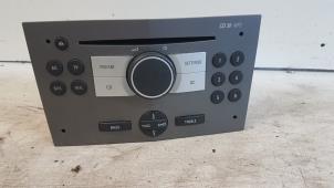 Used Radio CD player Opel Astra H (L48) 1.6 16V Twinport Price € 150,00 Margin scheme offered by Autodemontagebedrijf Smit