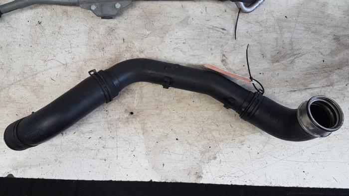 Gebrauchte Intercooler Rohr Skoda Roomster (5J) 1.9 TDI Preis € 10,00 Margenregelung angeboten von Autodemontagebedrijf Smit