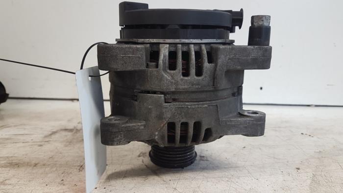 Gebrauchte Dynamo Peugeot 207/207+ (WA/WC/WM) 1.6 HDi 16V Preis € 15,00 Margenregelung angeboten von Autodemontagebedrijf Smit