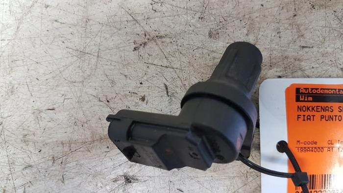 Gebrauchte Nockenwelle Sensor Fiat Grande Punto (199) 1.2 Preis € 10,00 Margenregelung angeboten von Autodemontagebedrijf Smit