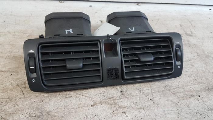 Dashboard vent Volvo V50 - 30722777 - Autodemontagebedrijf Smit