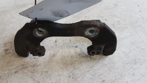 Used Front brake calliperholder, left Volvo V50 (MW) Price € 10,00 Margin scheme offered by Autodemontagebedrijf Smit