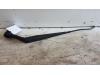 Front wiper arm from a Kia Picanto (BA), 2004 / 2011 1.0 12V, Hatchback, Petrol, 999cc, 46kW (63pk), FWD, G4HE, 2007-09 / 2011-04 2010