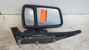 Gebrauchte Außenspiegel links Renault Master II (JD) 2.5 D T28 Preis € 30,00 Margenregelung angeboten von Autodemontagebedrijf Smit