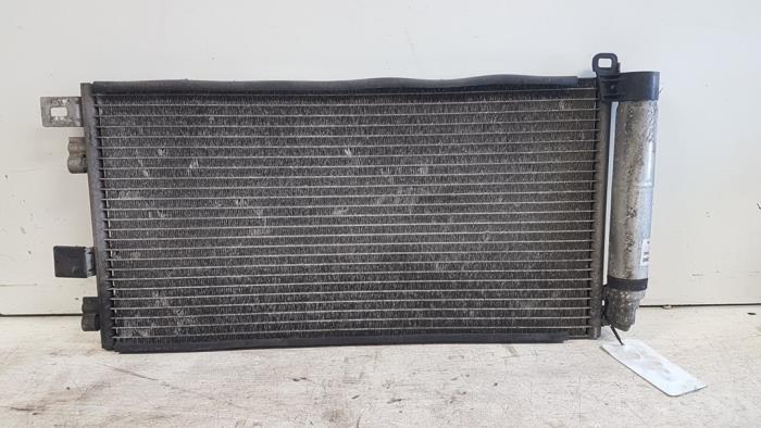 Air conditioning radiator from a MINI Mini One/Cooper (R50) 1.6 16V Cooper 2002